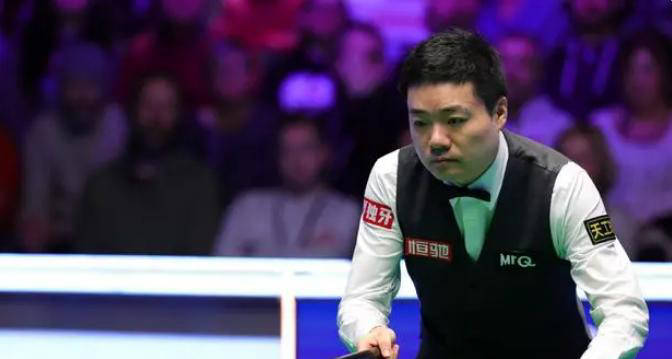 淘汰希斯科, 同时, 的状态 淘汰希斯科, 同时, 的状态