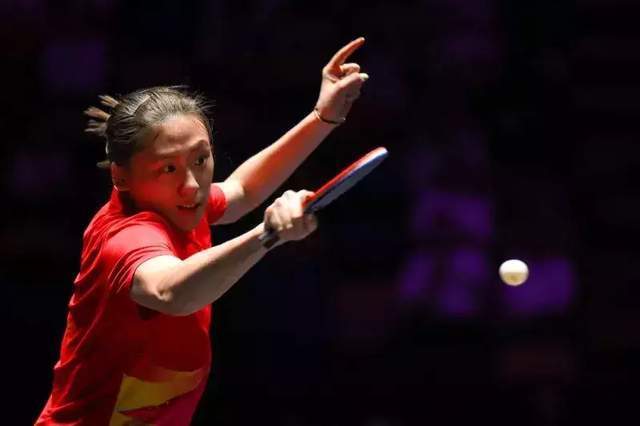 位没有变化, 大满贯赛中, 年的声名鹊